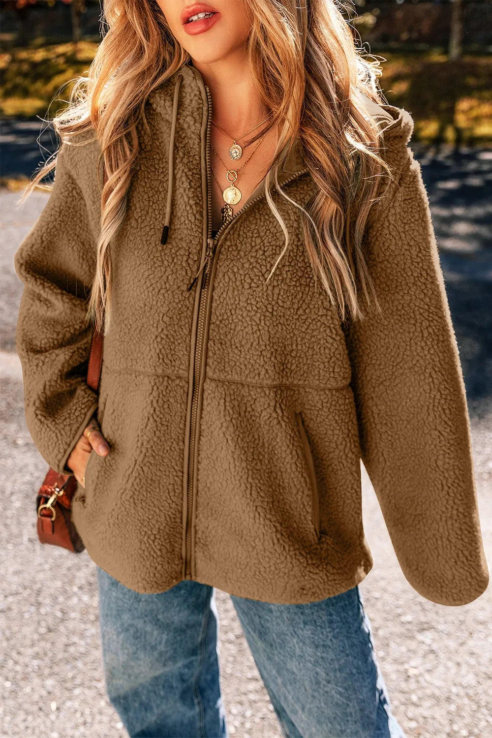 Amparo | Chaqueta con Capucha - Café