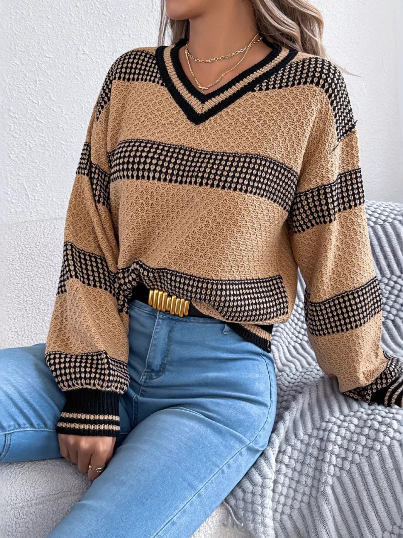 Arianna | Suéter Con Contraste Rayas Escote V