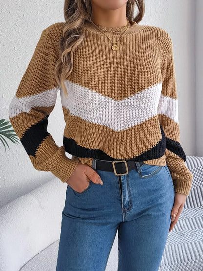 Amaia | Suéter Chevron Stripe Bicolor Cuello Redondo