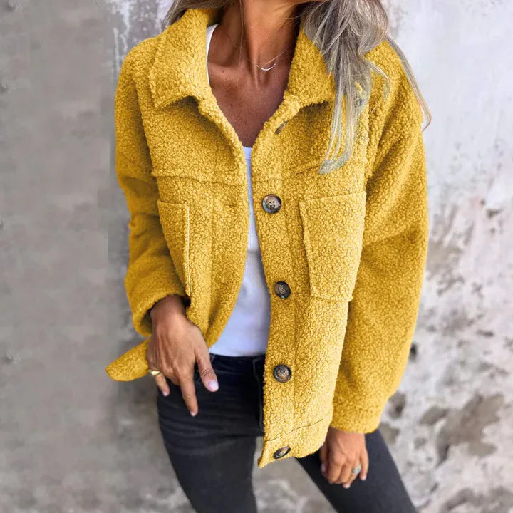 Victoria | Chaqueta Botonera Chic - Gum Leaf