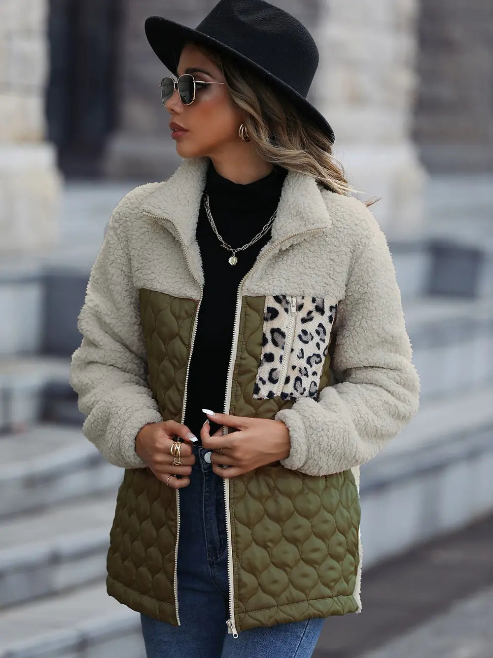Valentina | Chaqueta Print Animal - Verde Militar