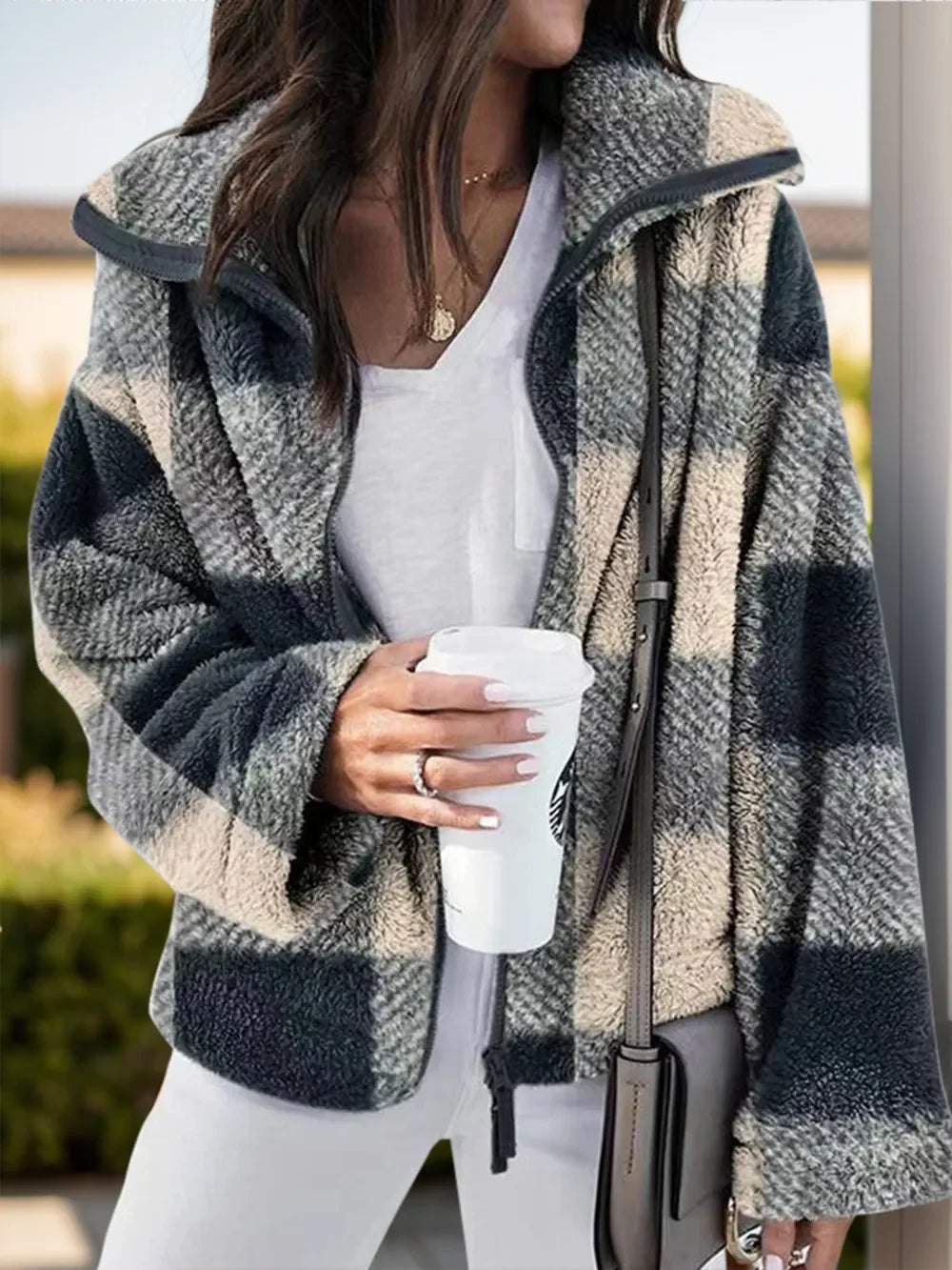 Cecilia | Chaqueta Tartán Elegante - Tostado