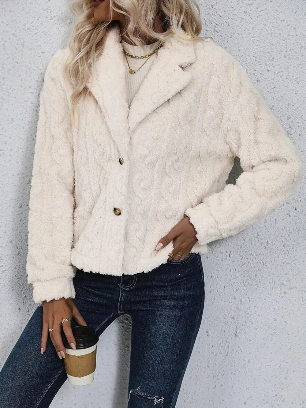 Adriana | Chaqueta Cuello Estructurado - Crema