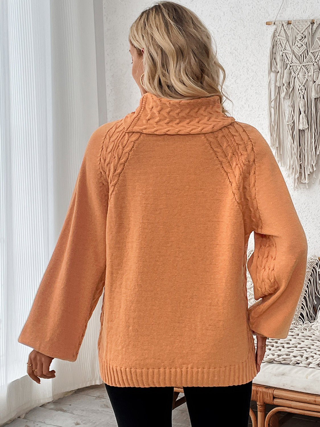 Alvina | Suéter Tejido Trenzado Cuello Alto Manga Larga