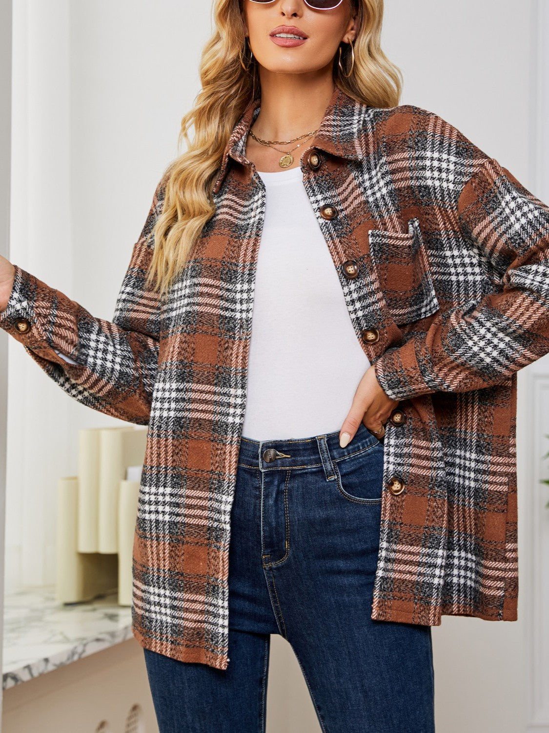 Karina | Chaqueta Tartán Elegante - Café