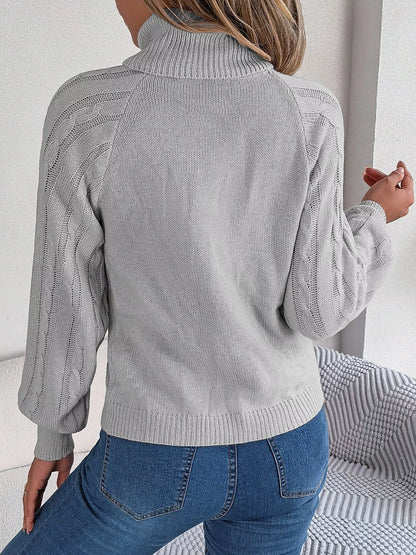 Albina | Suéter Tejido Trenzado Cuello Alto Manga Larga