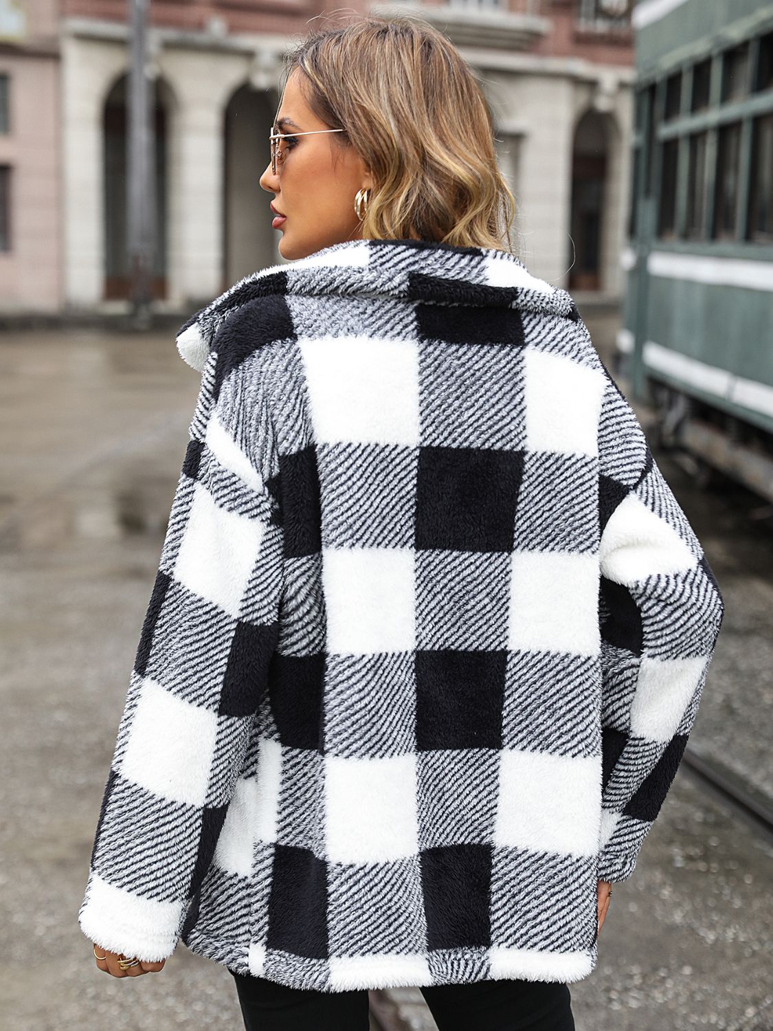Wanda | Chaqueta Cuadros Clásica - Negro