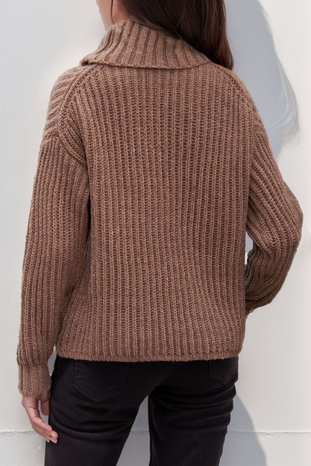 Erica | Suéter Cuello Alto Hombros Caídos Pullover
