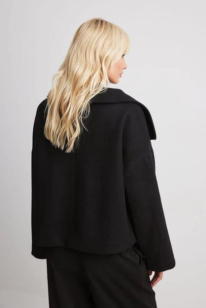Valentina | Chaqueta Corta Minimal Elegance