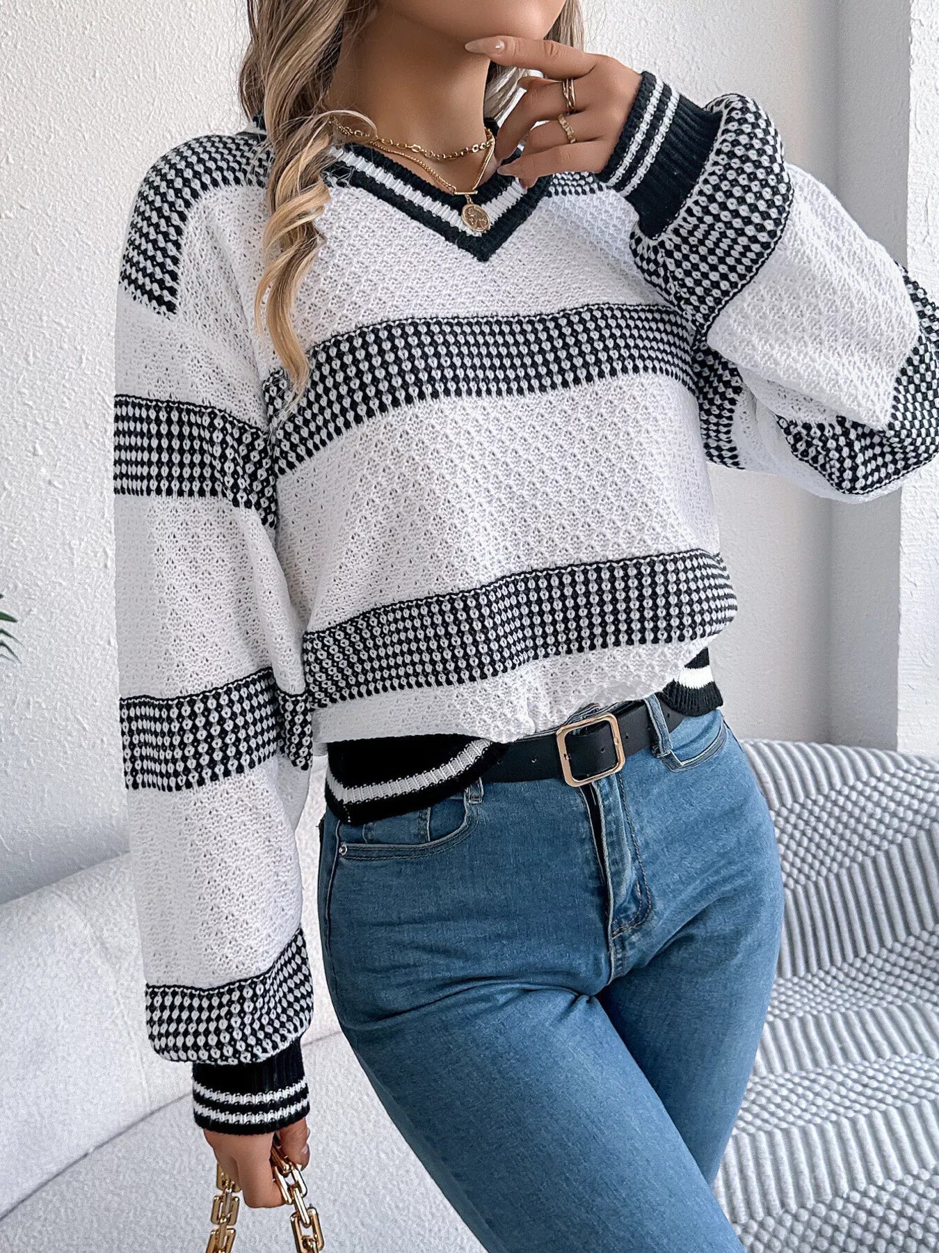Arianna | Suéter Con Contraste Rayas Escote V
