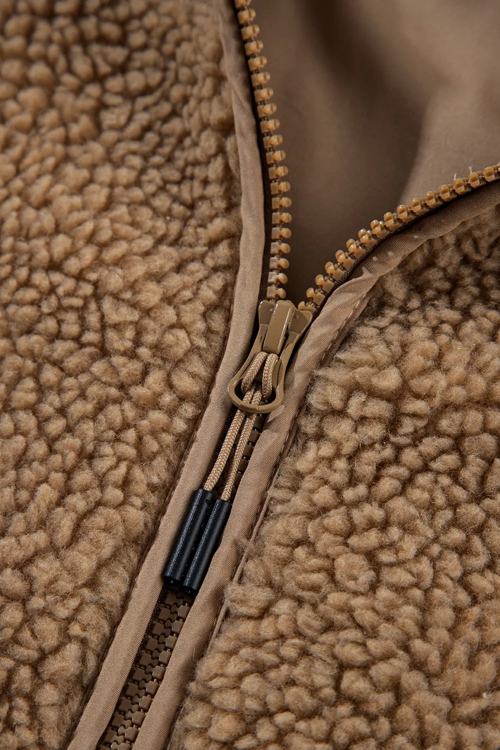 Amparo | Chaqueta con Capucha - Khaki