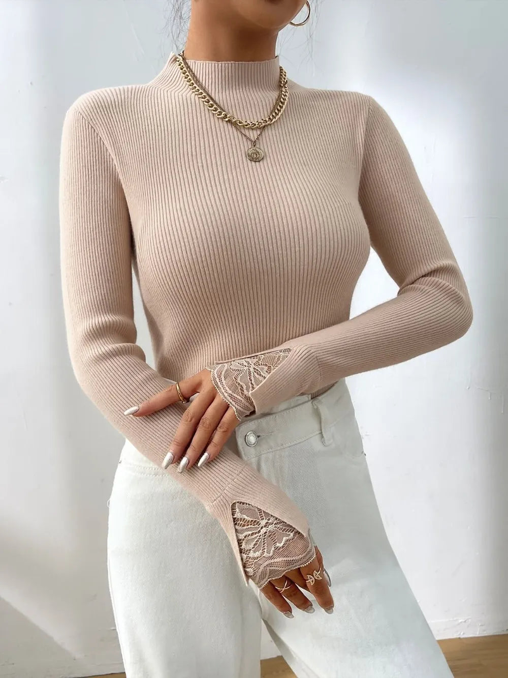 Balbina | Suéter Lace Detail Cuello Cisne Manga Larga