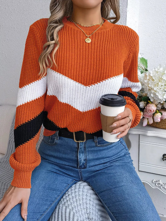 Amaia | Suéter Chevron Stripe Bicolor Cuello Redondo