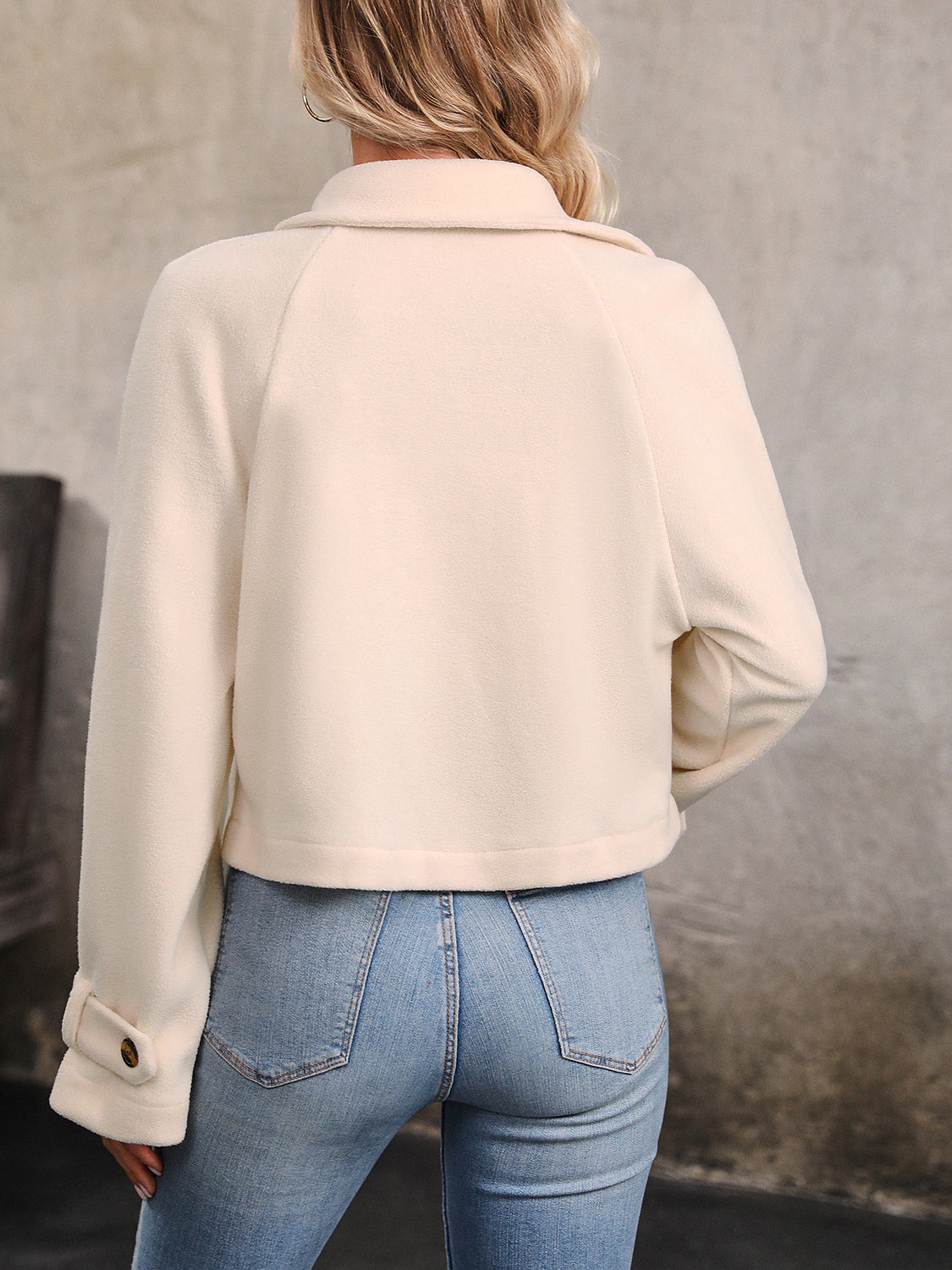Andrea | Chaqueta Cuello Estructurado - Arena