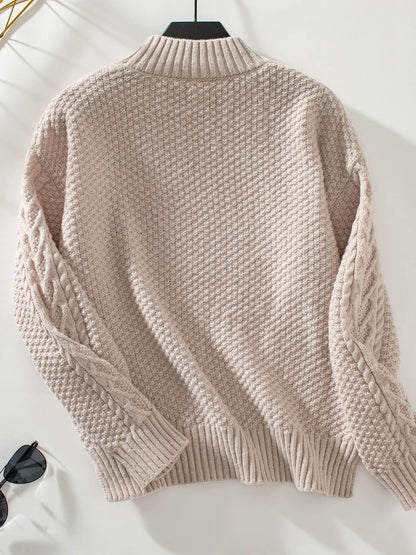 Alexia | Suéter Tejido Trenzado Cuello Cisne Manga Larga
