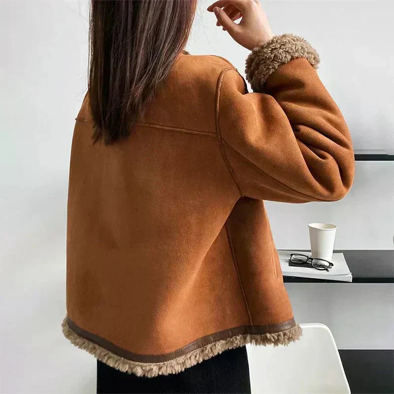 Sierra | Chaqueta Camel con Borrego