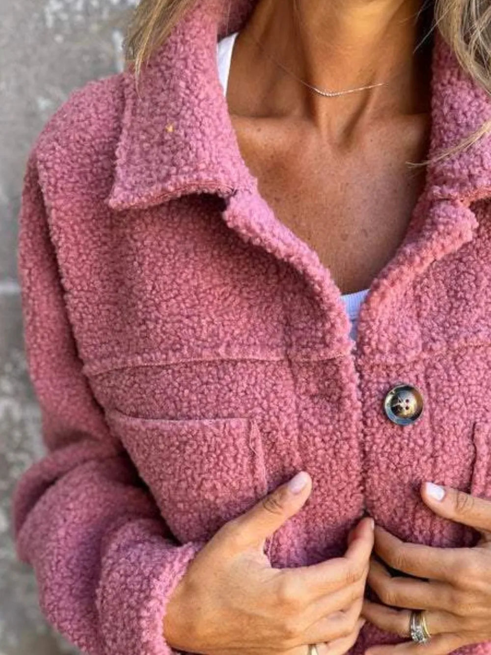 Victoria | Chaqueta Botonera Chic - Gum Leaf
