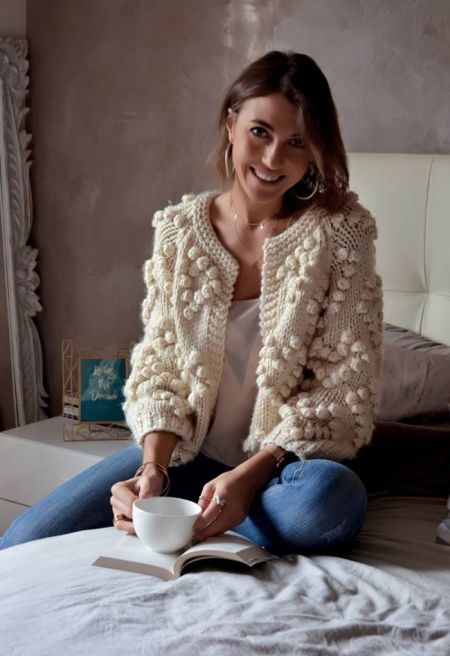 Lucía | Cárdigan Corazón con Pompones