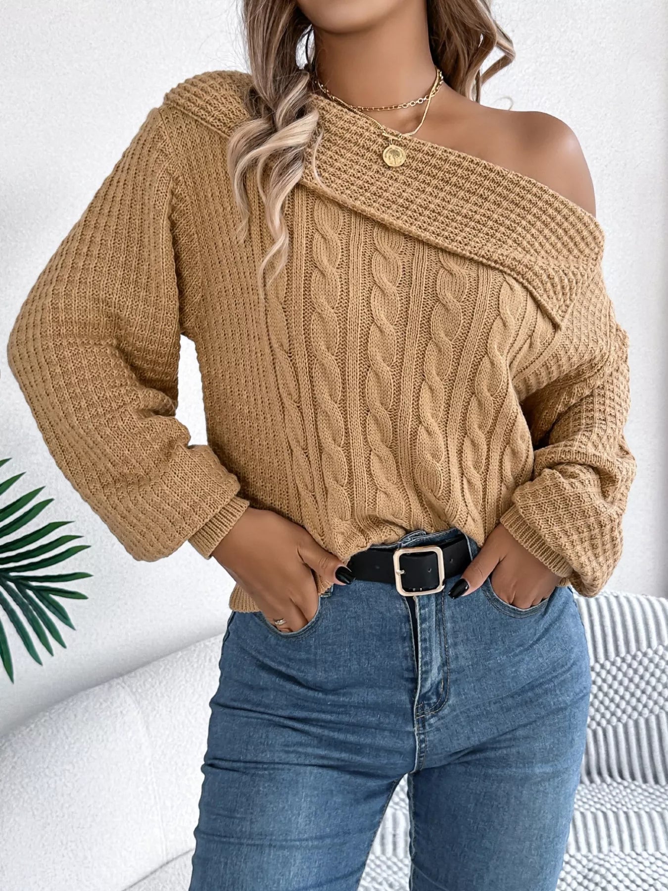 Betty | Suéter Hombro Descubierto Tejido Trenzado