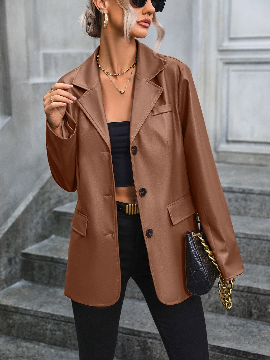 Ariana | Blazer con Bolsillos y Botones