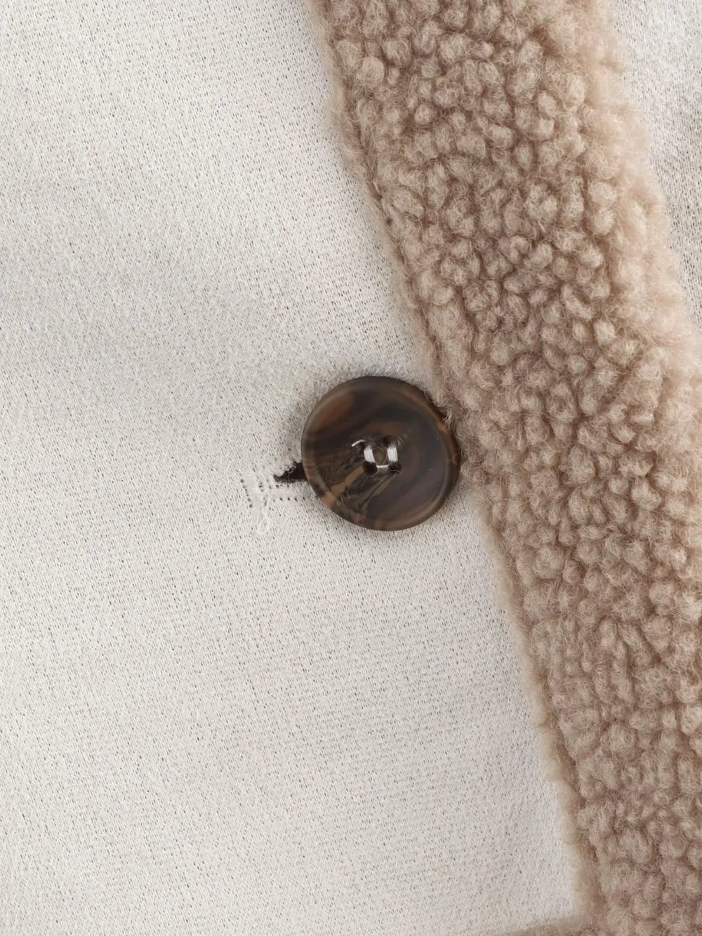Consuelo | Chaqueta Cuello Estructurado - Ocre